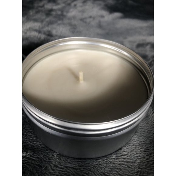 Hand Poured Candles Coconut Soy Blend Strawberry Poundcake 4 Ounce Tin - Picture 3 of 4